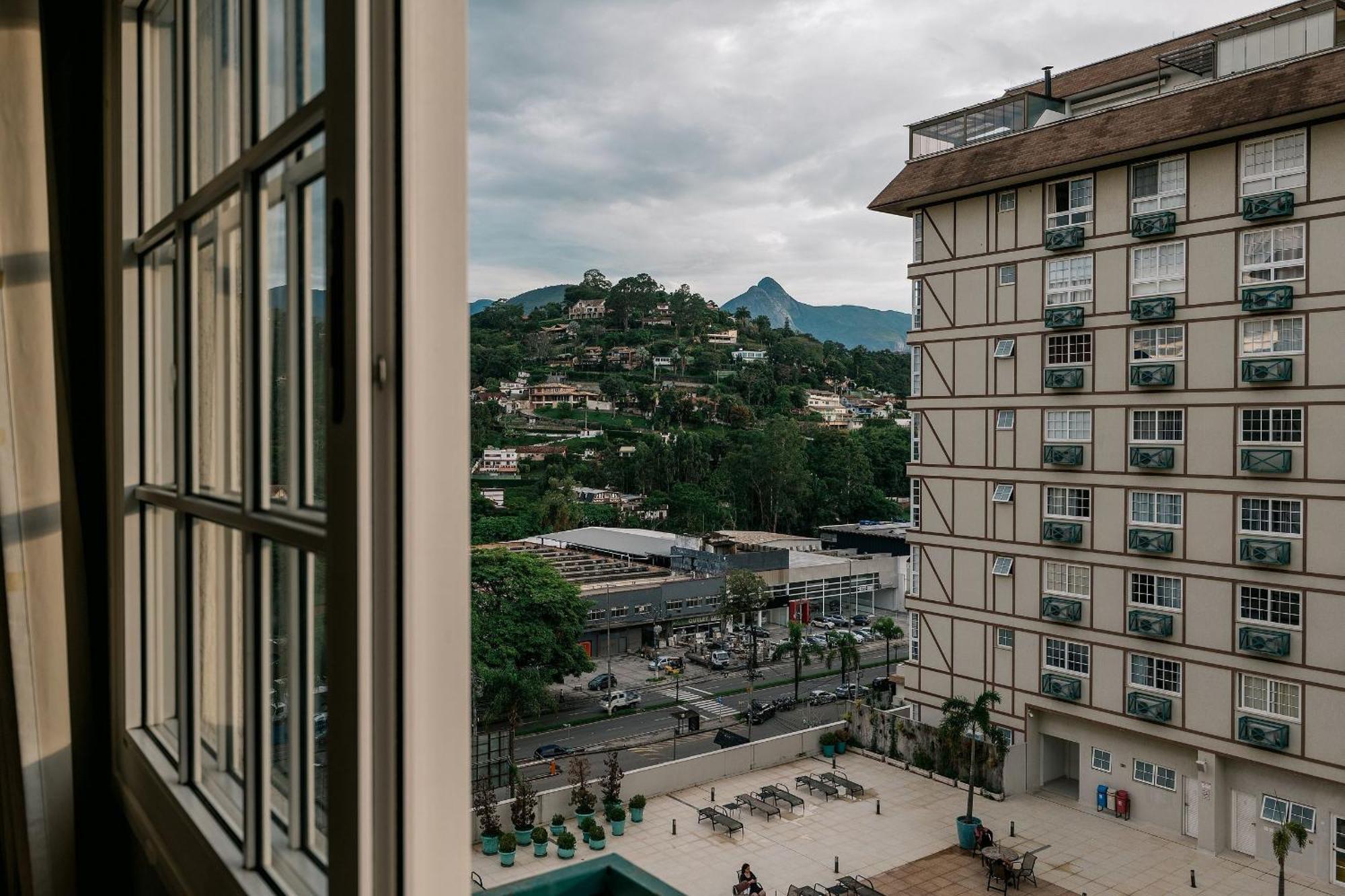 Studios De Luxo Granja Brasil Itaipava เปโตรโปลิส ภายนอก รูปภาพ