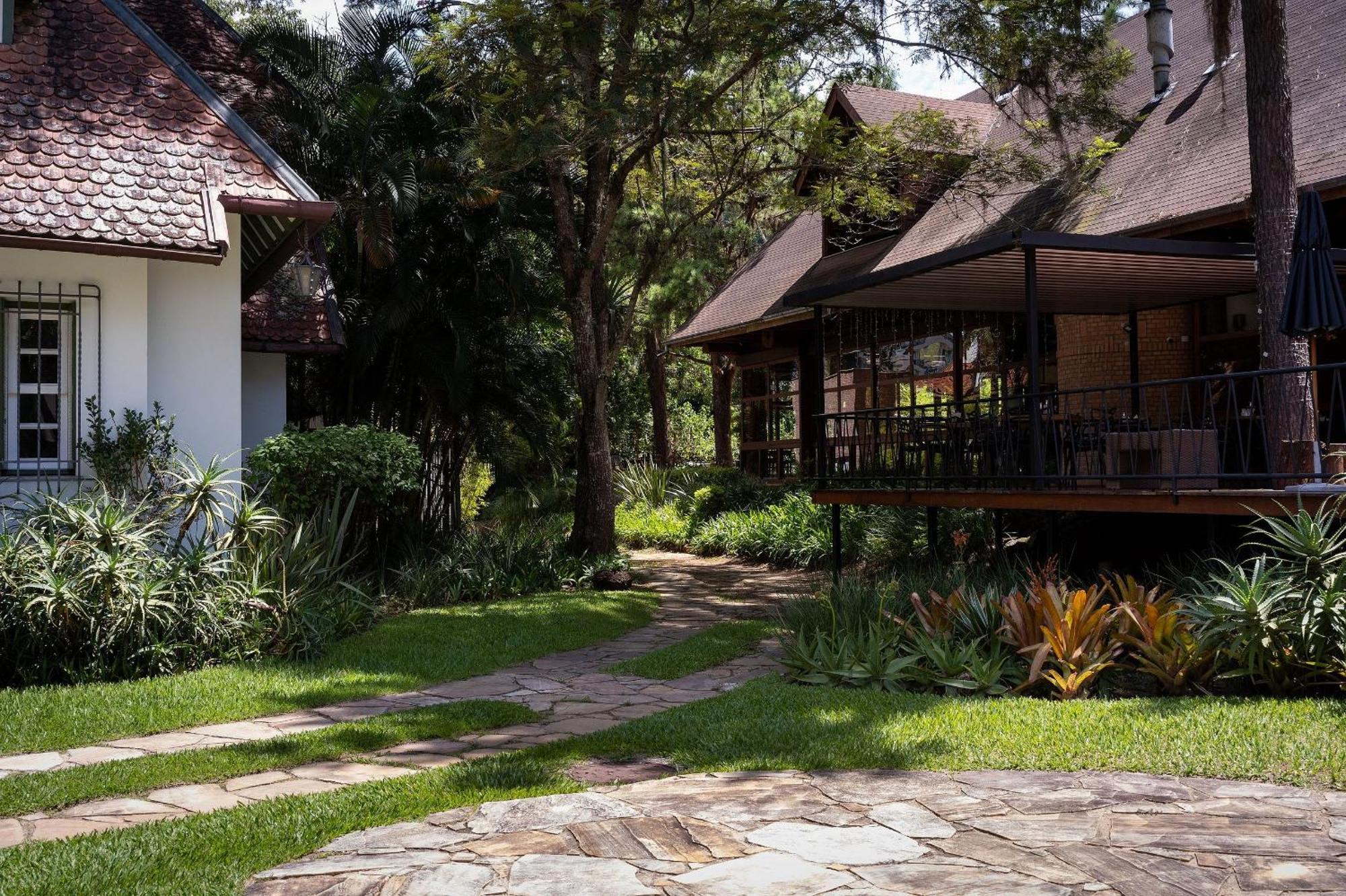 Studios De Luxo Granja Brasil Itaipava เปโตรโปลิส ภายนอก รูปภาพ