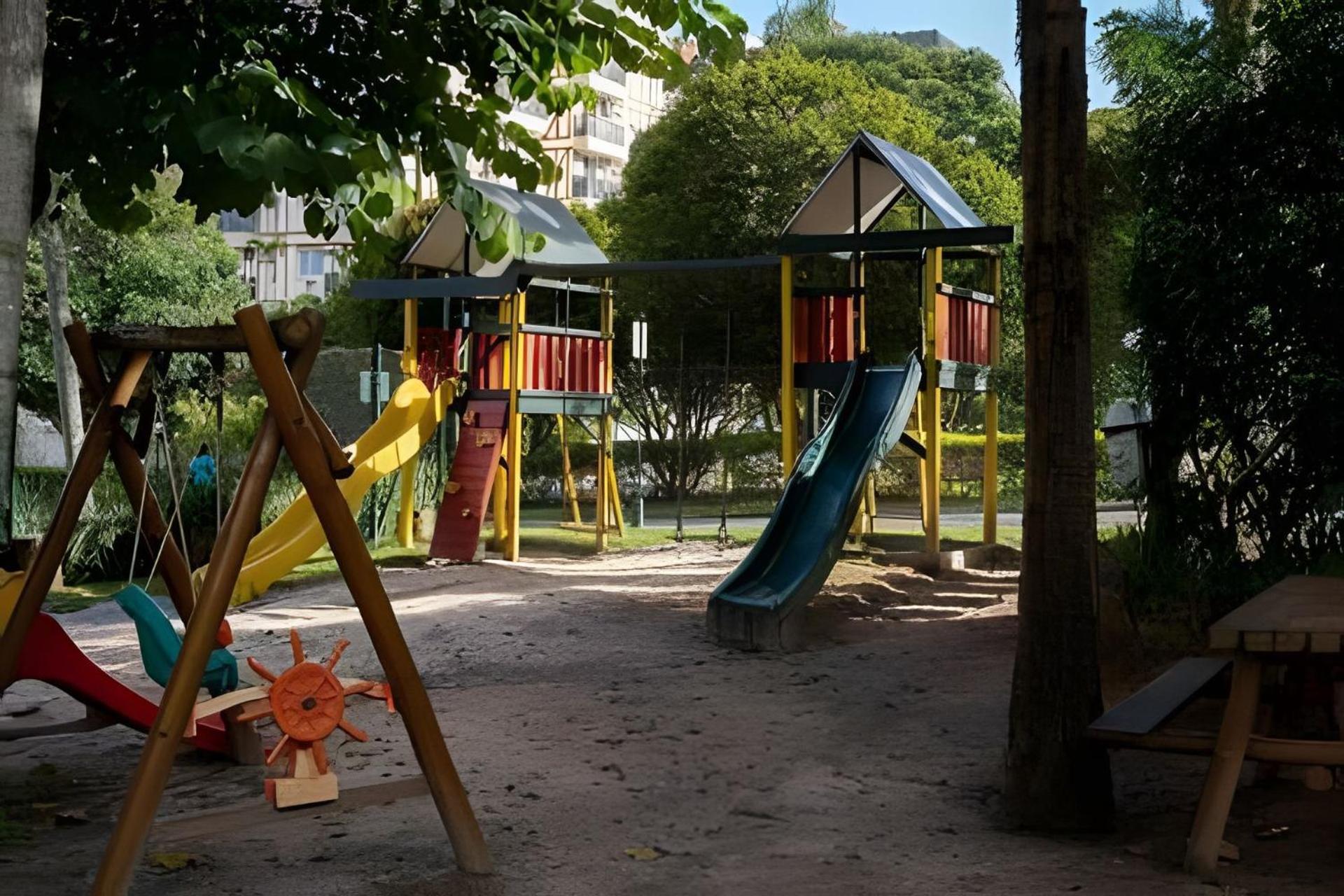 Studios De Luxo Granja Brasil Itaipava เปโตรโปลิส ภายนอก รูปภาพ